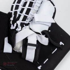 Bauer GSX Prodigy Youth Goalie Catcher S20 -Warrior Shop bauer catchers bauer gsx prodigy youth goalie catcher 14463991742530