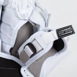 Bauer Vapor X2.7 Junior Goalie Catcher -Warrior Shop bauer catchers bauer vapor x2 7 junior goalie catcher 5427858931778