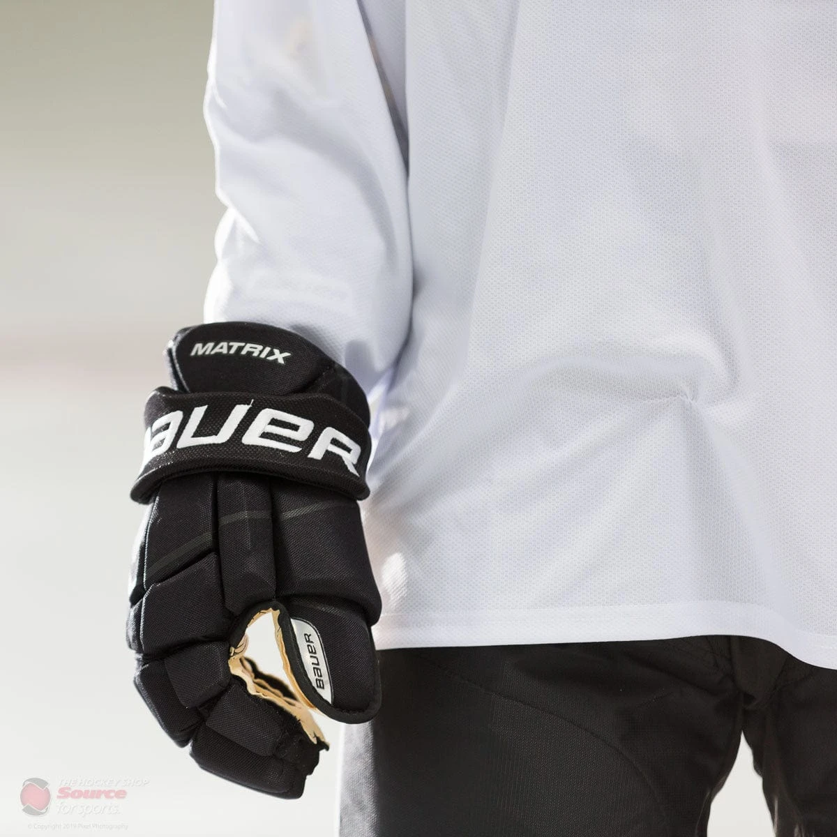 Bauer Supreme Matrix Senior Hockey Gloves (2019) 9 Bauer Supreme Matrix Senior Hockey Gloves (2019) - Image 9