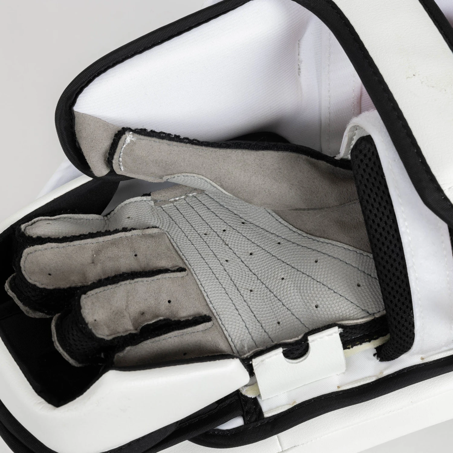 Brian's G-NETik X5 Senior Goalie Blocker 7 Brian's G-NETik X5 Senior Goalie Blocker - Image 7