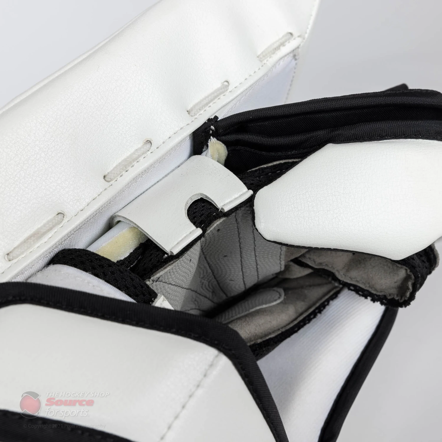 Brian's OPTiK X2 Junior Goalie Blocker 9 Brian's OPTiK X2 Junior Goalie Blocker - Image 9