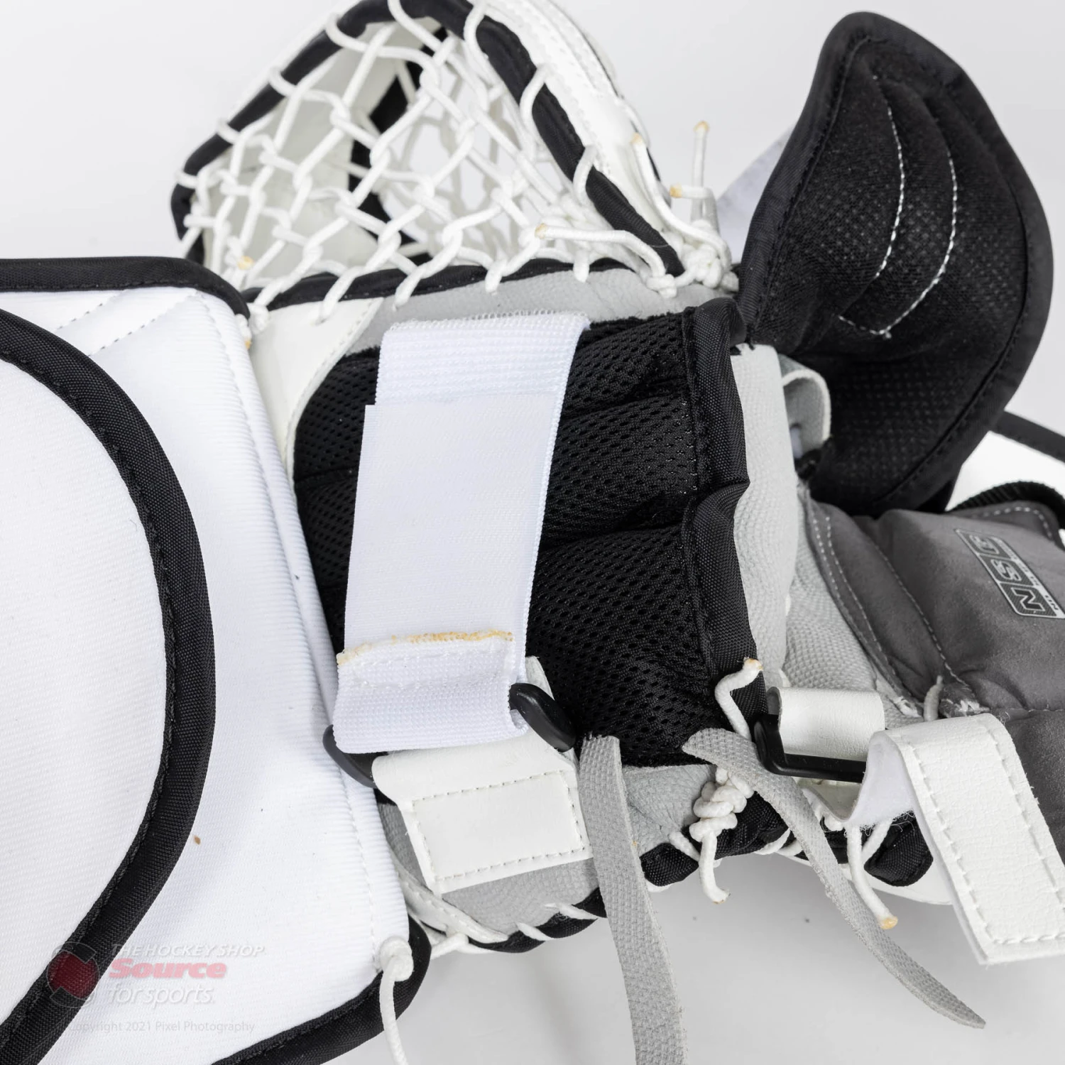 Brian's OPTiK X2 Intermediate Goalie Catcher 13 Brian's OPTiK X2 Intermediate Goalie Catcher - Image 13