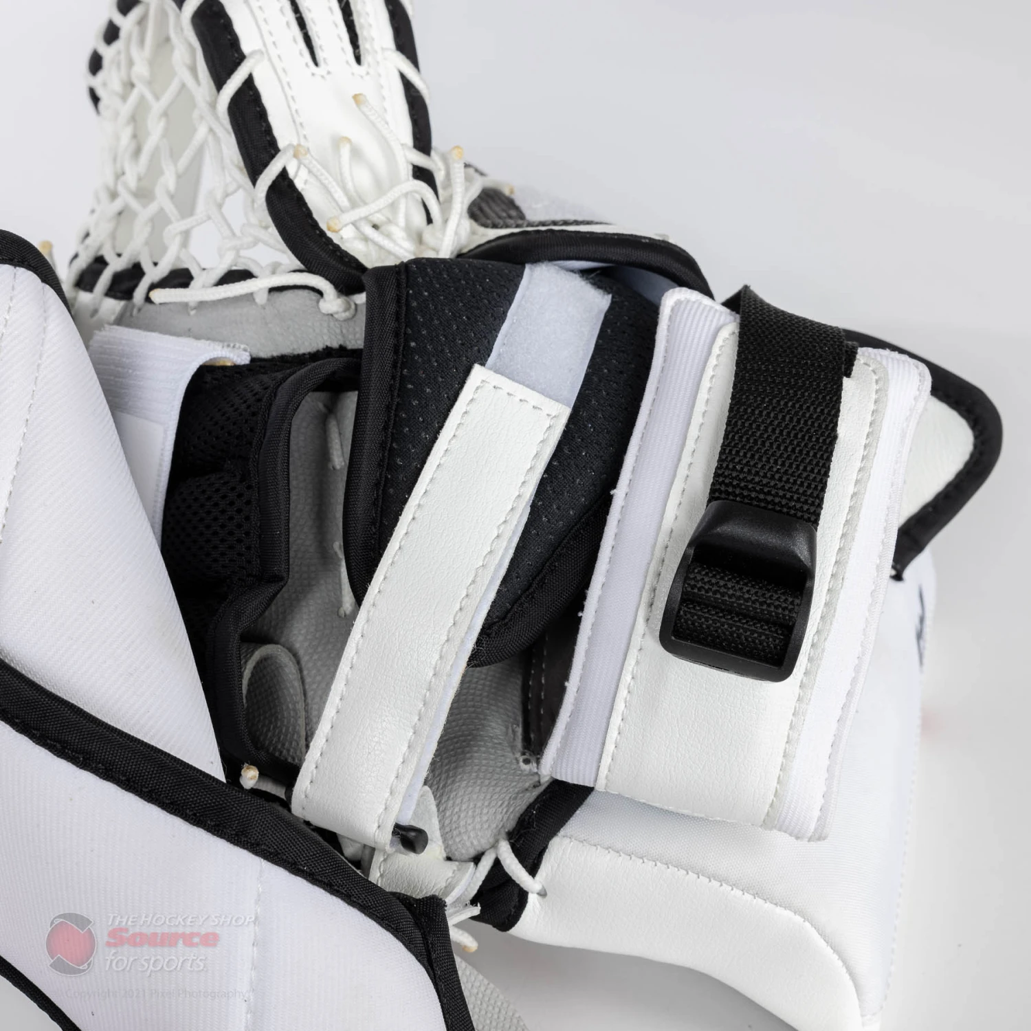 Brian's OPTiK X2 Intermediate Goalie Catcher 11 Brian's OPTiK X2 Intermediate Goalie Catcher - Image 11