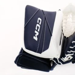 CCM Axis 2.9 Intermediate Goalie Catcher -Warrior Shop ccm catchers ccm axis 2 9 intermediate goalie catcher 29016456659010