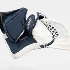 CCM Axis 2.9 Intermediate Goalie Catcher -Warrior Shop ccm catchers ccm axis 2 9 intermediate goalie catcher 29106115215426