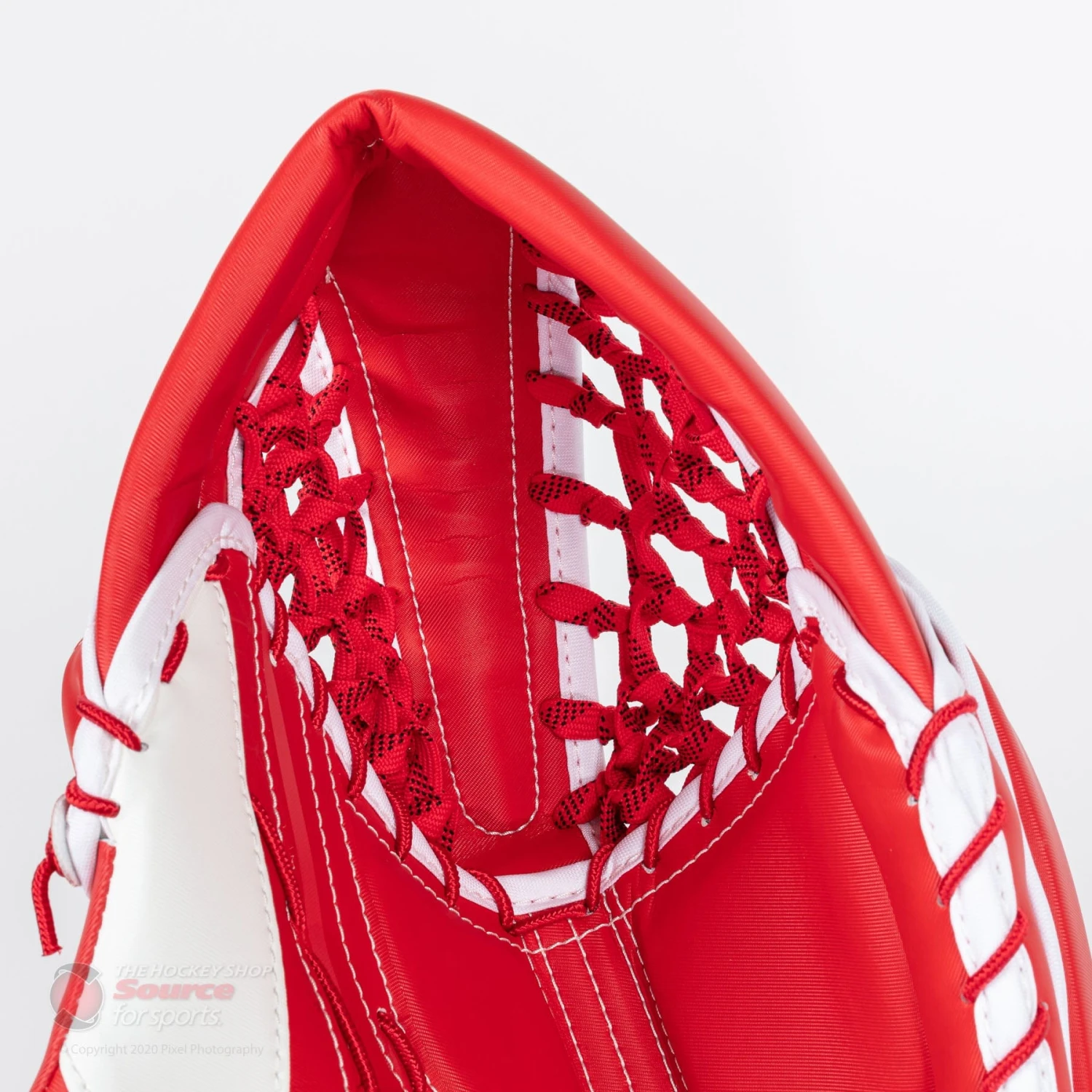 CCM Axis A1.9 Senior Goalie Catcher - Source Exclusive 3 CCM Axis A1.9 Senior Goalie Catcher - Source Exclusive - Image 3