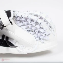 CCM Extreme Flex E4.5 Junior Goalie Catcher - Source Exclusive -Warrior Shop ccm catchers ccm extreme flex e4 5 junior goalie catcher source exclusive 5323873157186