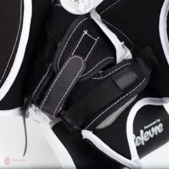 CCM Extreme Flex E4.5 Junior Goalie Catcher - Source Exclusive -Warrior Shop ccm catchers ccm extreme flex e4 5 junior goalie catcher source exclusive 5323873681474