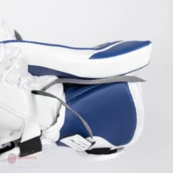 CCM Extreme Flex E5.5 Junior Goalie Catcher -Warrior Shop ccm catchers ccm extreme flex e5 5 junior goalie catcher 27972557537346