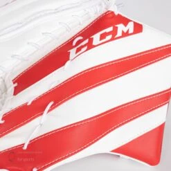 CCM Extreme Flex E5.5 Youth Goalie Catcher 15 CCM Extreme Flex E5.5 Youth Goalie Catcher -Warrior Shop ccm catchers ccm extreme flex e5 5 youth goalie catcher 27972558979138