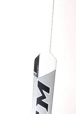 CCM Extreme Flex 4 Pro Senior Goalie Stick -Warrior Shop ccm goalie sticks ccm extreme flex 4 pro senior goalie stick 28777367961666