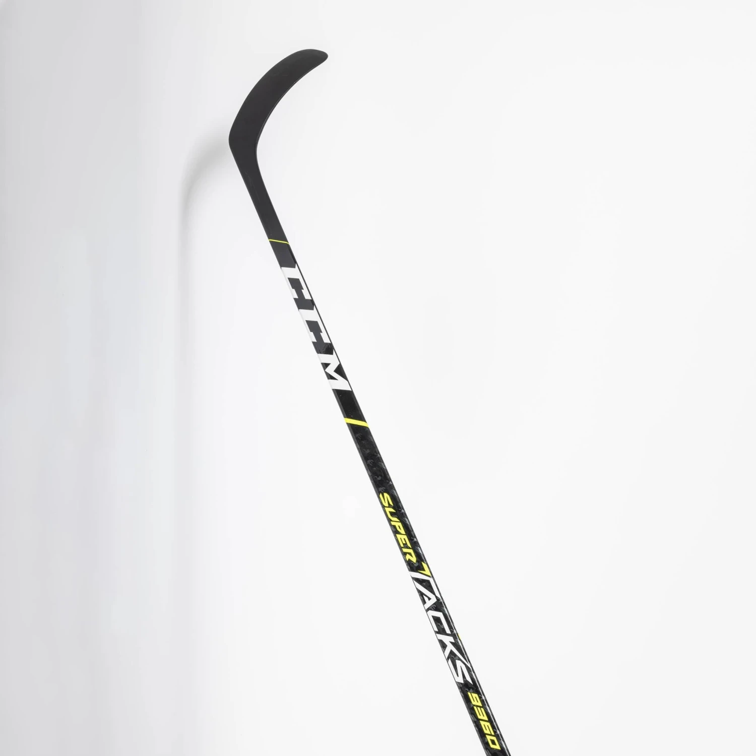 CCM Super Tacks 9360 Senior Hockey Stick 3 CCM Super Tacks 9360 Senior Hockey Stick - Image 3