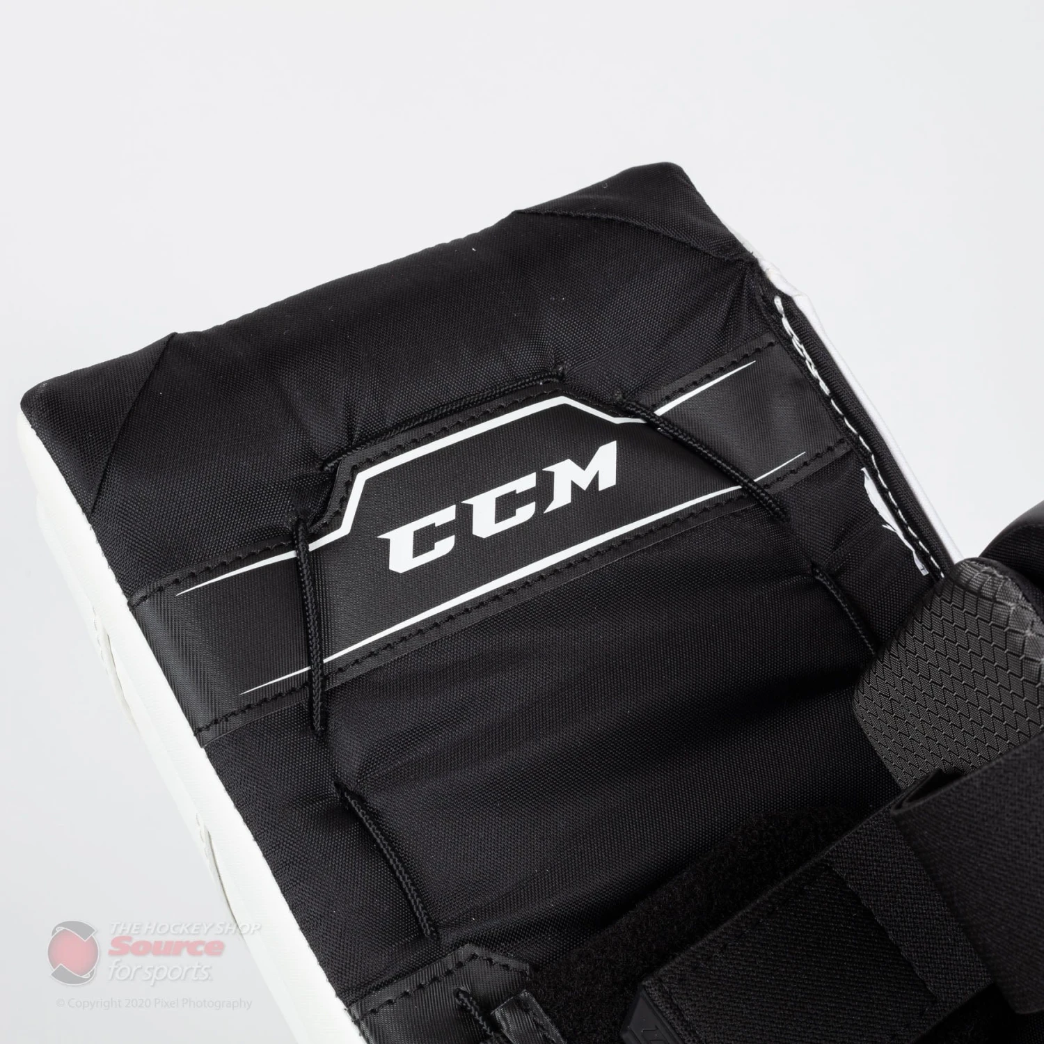 CCM Axis A1.5 Junior Goalie Leg Pads - Source Exclusive 7 CCM Axis A1.5 Junior Goalie Leg Pads - Source Exclusive - Image 7
