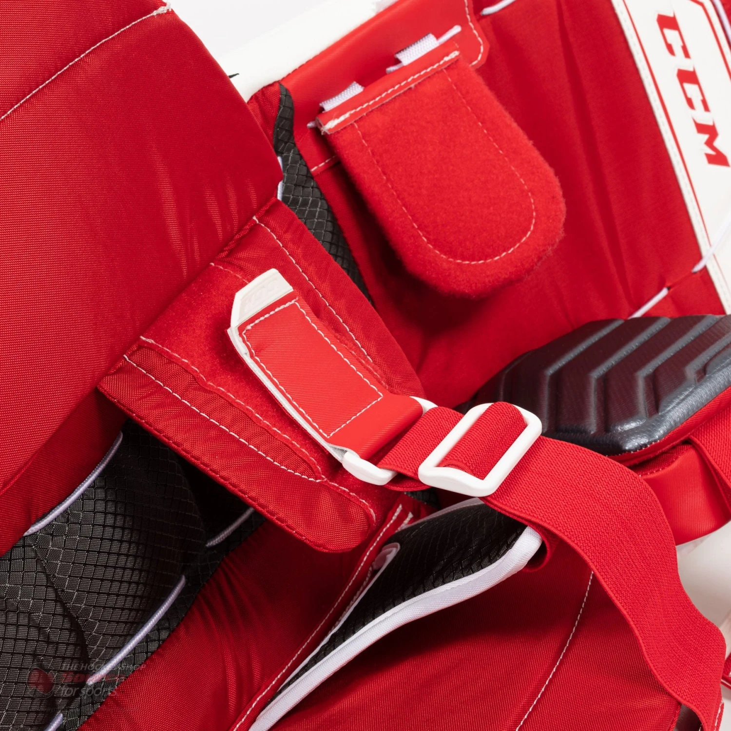 CCM Axis A1.9 Intermediate Goalie Leg Pads 11 CCM Axis A1.9 Intermediate Goalie Leg Pads - Image 11