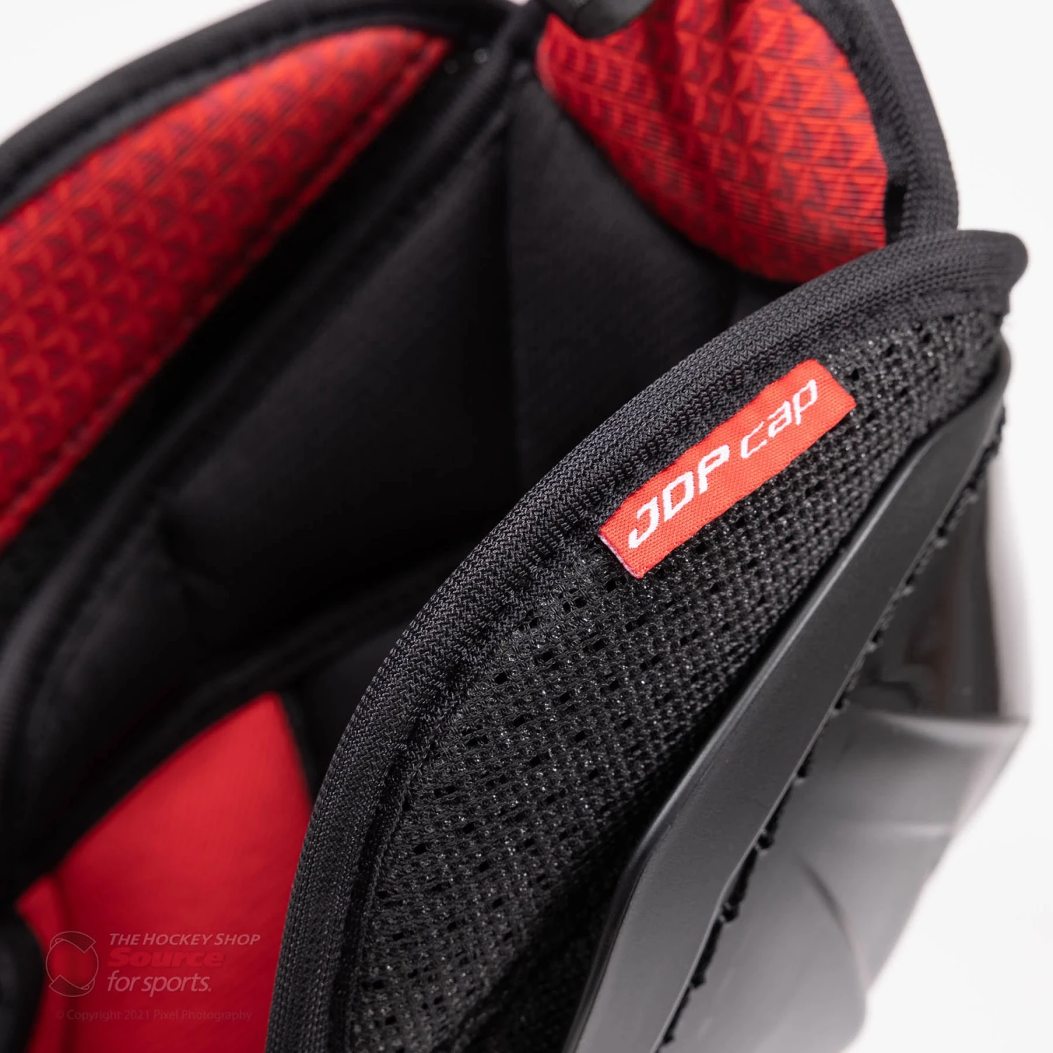 CCM Jetspeed FT4 Senior Hockey Shin Guards 6 CCM Jetspeed FT4 Senior Hockey Shin Guards - Image 6