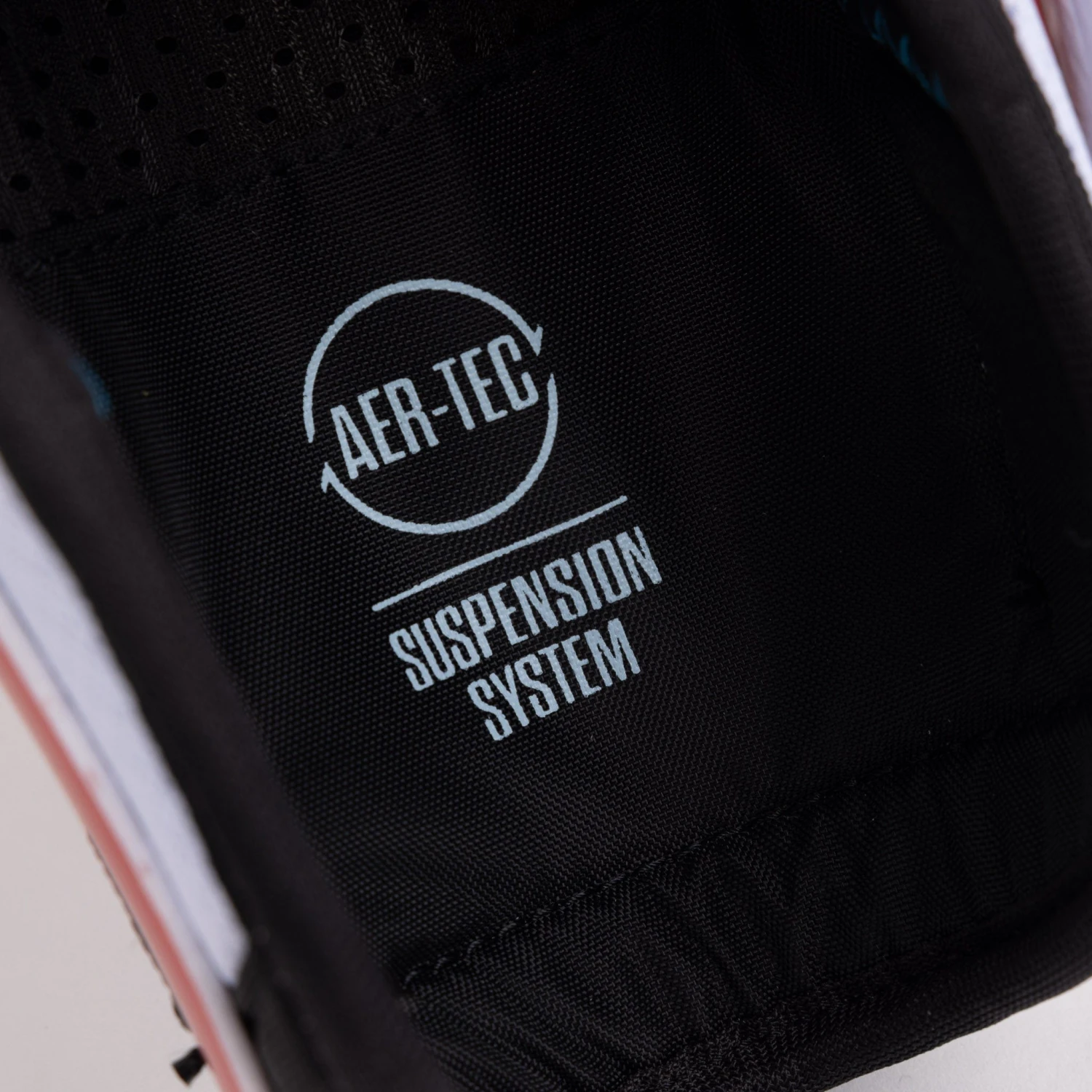 CCM Jetspeed FT6 Junior Hockey Shin Guards 7 CCM Jetspeed FT6 Junior Hockey Shin Guards - Image 7