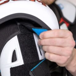 CCM Jetspeed FT6 Pro Senior Hockey Shoulder Pads -Warrior Shop ccm shoulder pads ccm jetspeed ft6 pro senior hockey shoulder pads 30397883318338