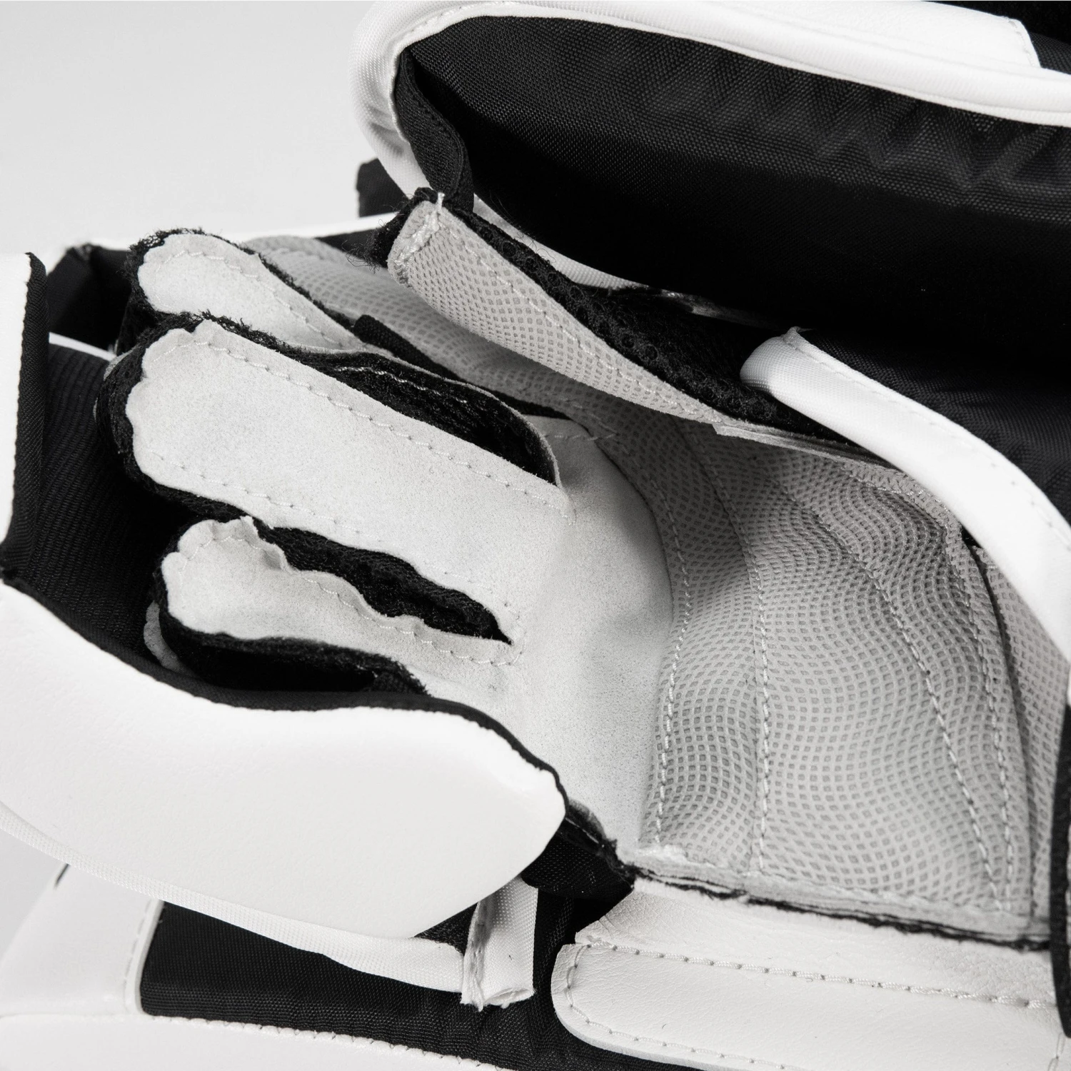 TRUE L12.2 Senior Goalie Blocker - Stock 11 TRUE L12.2 Senior Goalie Blocker - Stock - Image 11