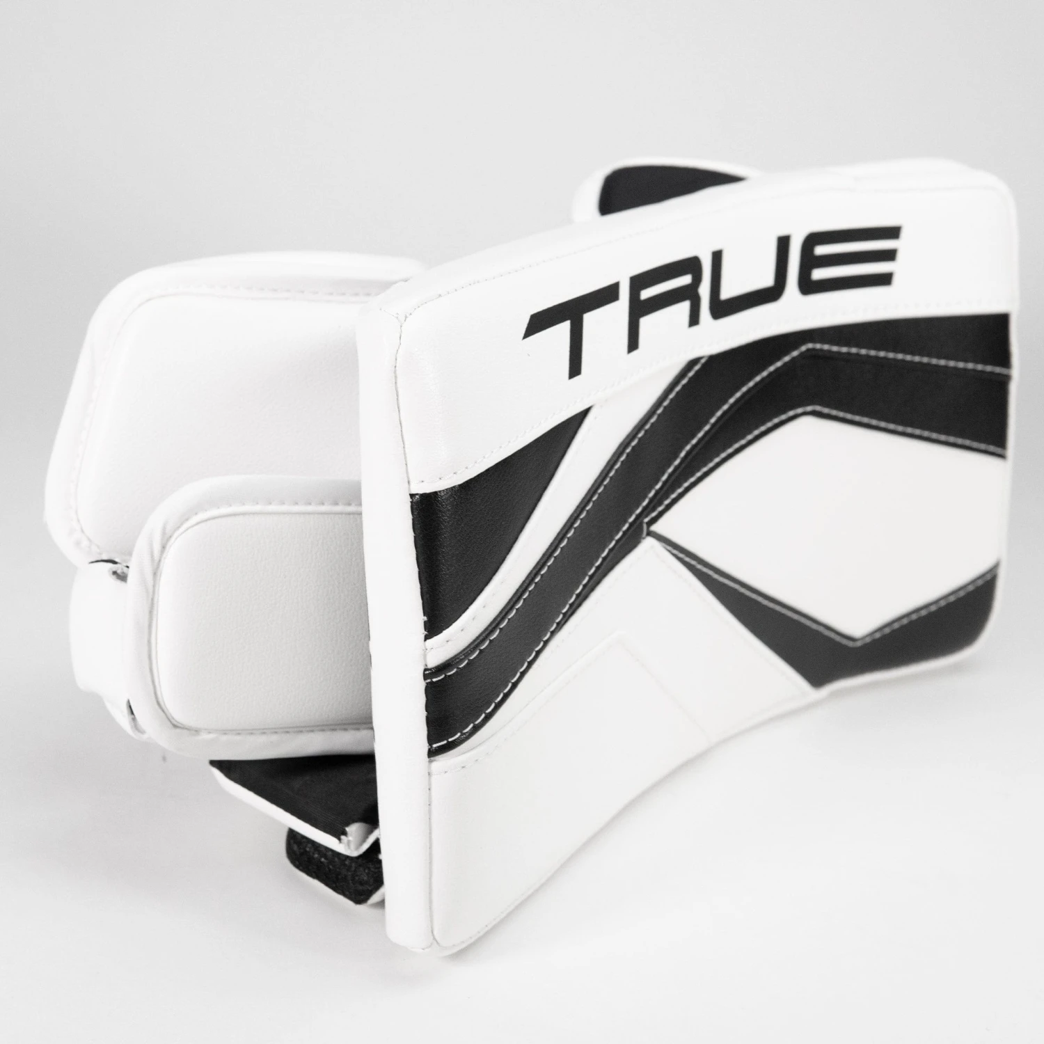 TRUE L12.2 Senior Goalie Blocker - Stock 8 TRUE L12.2 Senior Goalie Blocker - Stock - Image 8