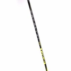 TRUE Catalyst 3X Junior Hockey Stick S21 - 40 Flex -Warrior Shop true hockey sticks true catalyst 3x junior hockey stick 40 flex 28797103964226