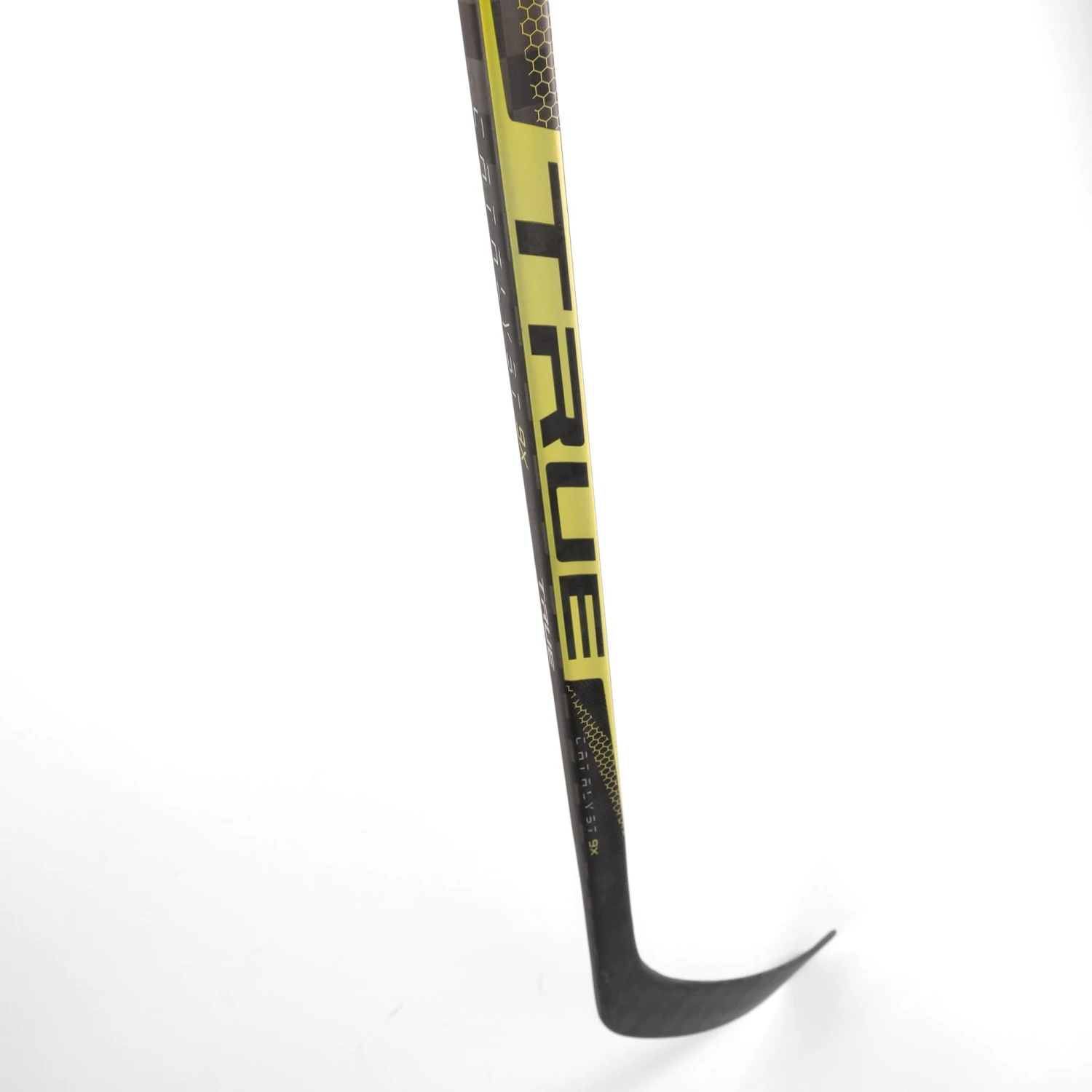 TRUE Catalyst 9X Pro Stock Senior Hockey Stick - Justin Faulk - TC2 - R-90 4 TRUE Catalyst 9X Pro Stock Senior Hockey Stick - Justin Faulk - TC2 - R-90 - Image 4