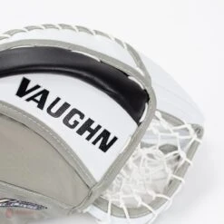 Vaughn Velocity Pro V Elite 2 Pro Carbon Senior Goalie Catcher -Warrior Shop vaughn catchers vaughn velocity pro v elite 2 pro carbon senior goalie catcher 5670450921538