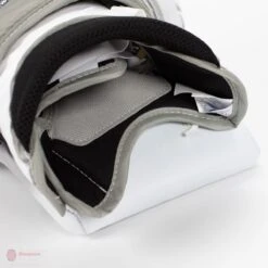 Vaughn Velocity Pro V Elite 2 Pro Carbon Senior Goalie Catcher -Warrior Shop vaughn catchers vaughn velocity pro v elite 2 pro carbon senior goalie catcher 5670451380290