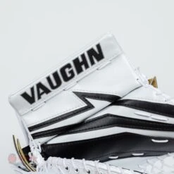 Vaughn Velocity V9 Intermediate Goalie Catcher -Warrior Shop vaughn catchers vaughn velocity v9 intermediate goalie catcher 14508996427842