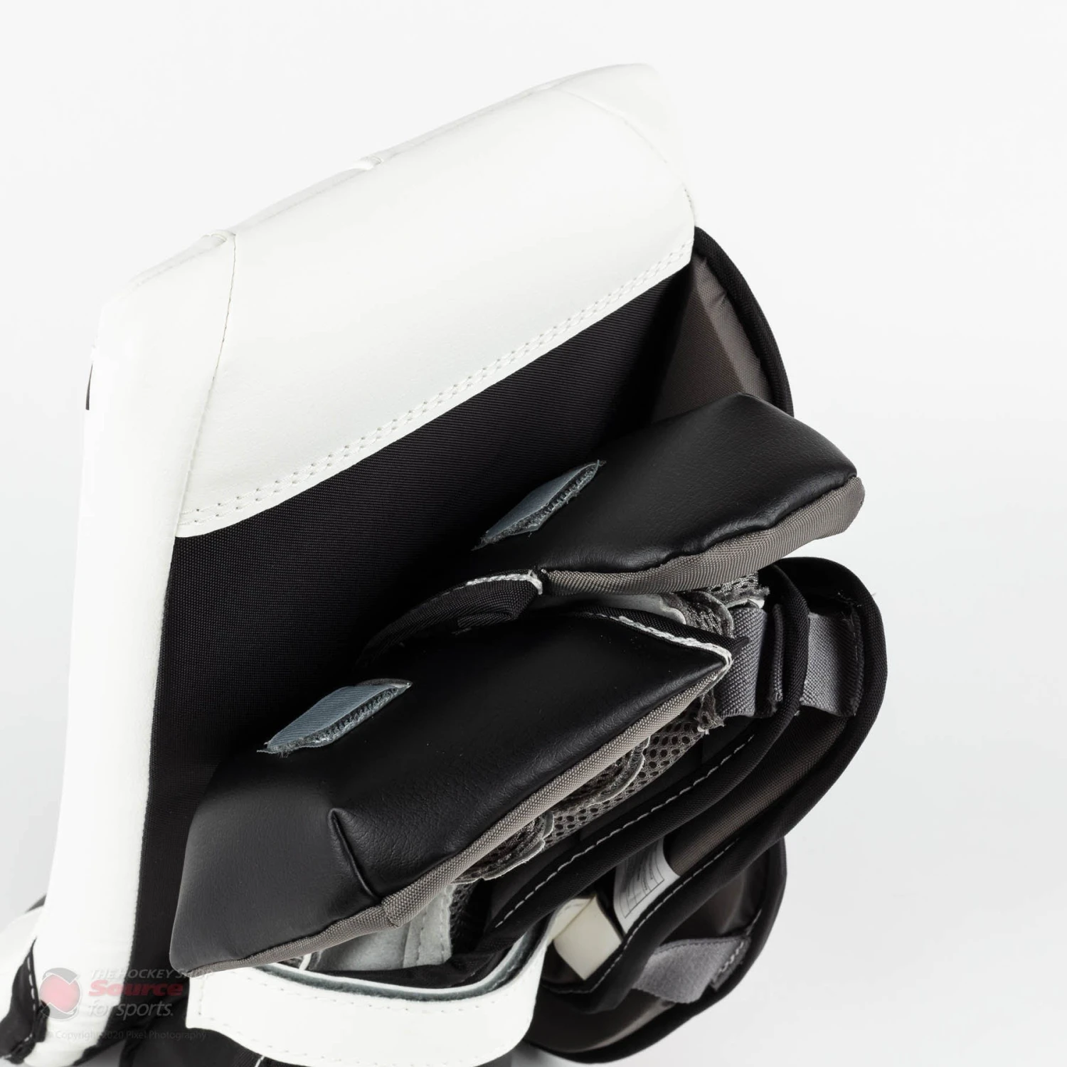 Warrior Ritual G5 Junior Goalie Blocker 5 Warrior Ritual G5 Junior Goalie Blocker - Image 5