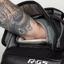 Warrior Ritual G5 Pro Senior Goalie Catcher -Warrior Shop warrior catchers warrior ritual g5 pro senior goalie catcher 14051004842050