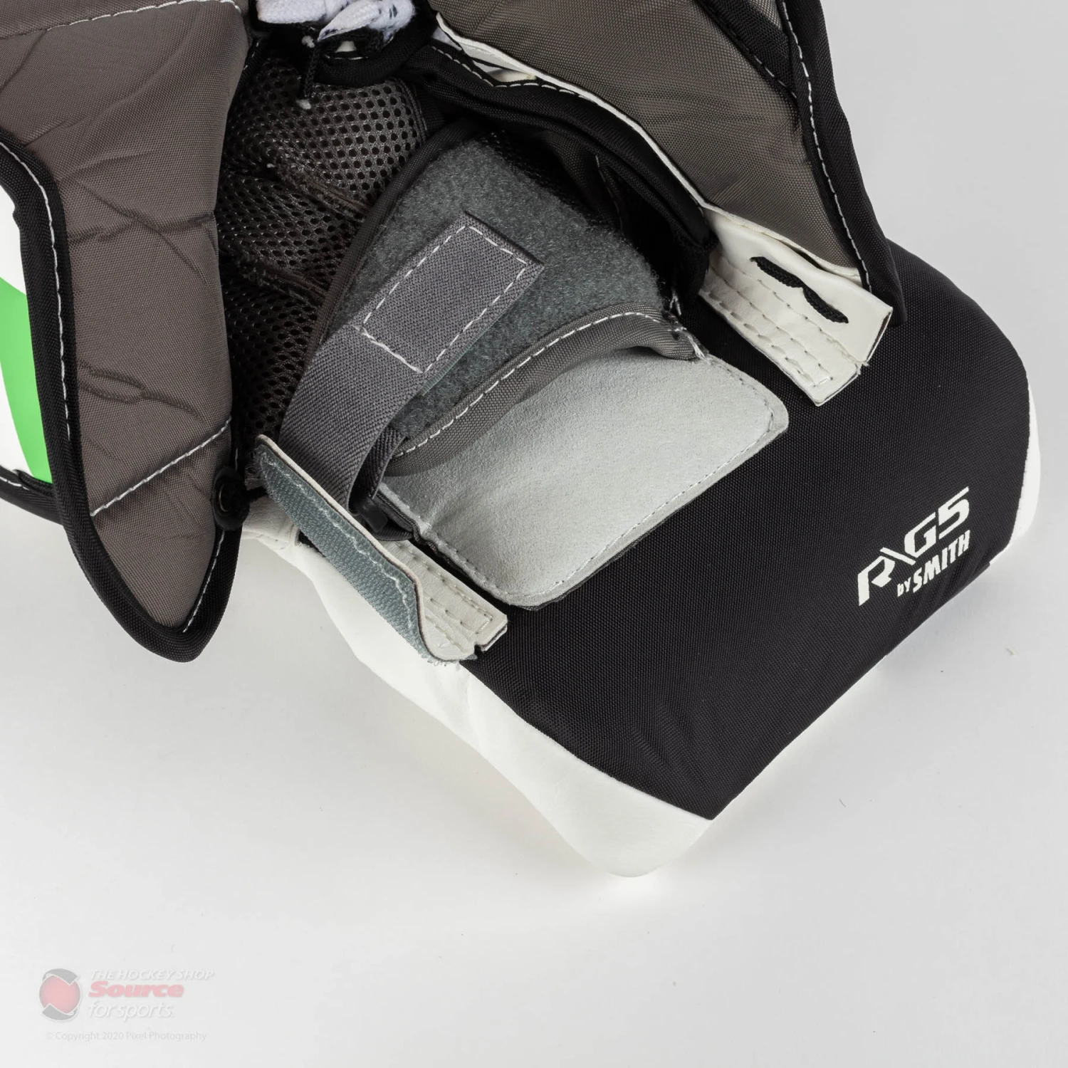 Warrior Ritual G5 Youth Goalie Catcher 6 Warrior Ritual G5 Youth Goalie Catcher - Image 6