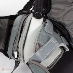 Warrior Ritual GT2 Intermediate Goalie Catcher -Warrior Shop warrior catchers warrior ritual gt2 intermediate goalie catcher 30370374975554