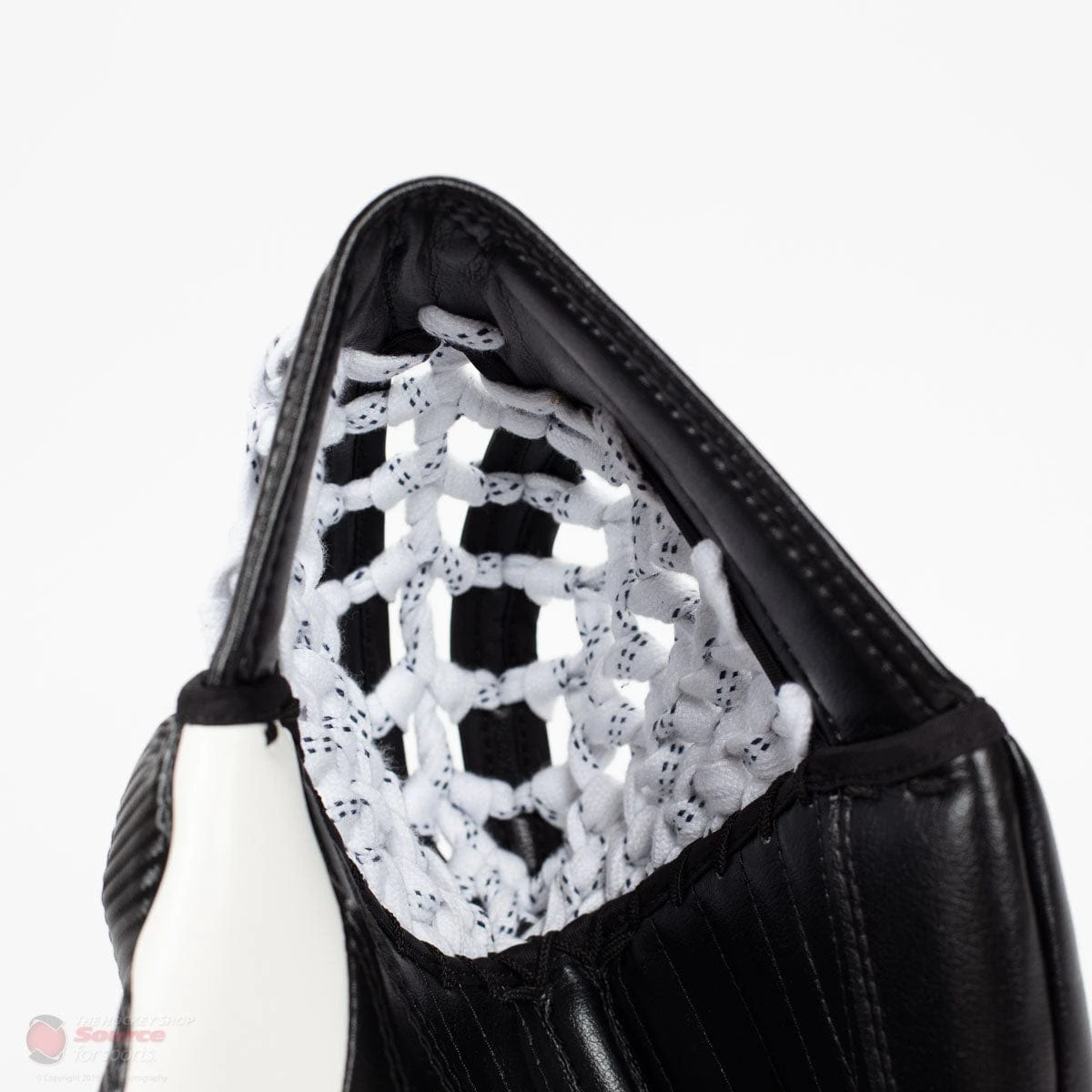 Warrior Ritual GT2 Intermediate Goalie Catcher - Source Exclusive 3 Warrior Ritual GT2 Intermediate Goalie Catcher - Source Exclusive - Image 3